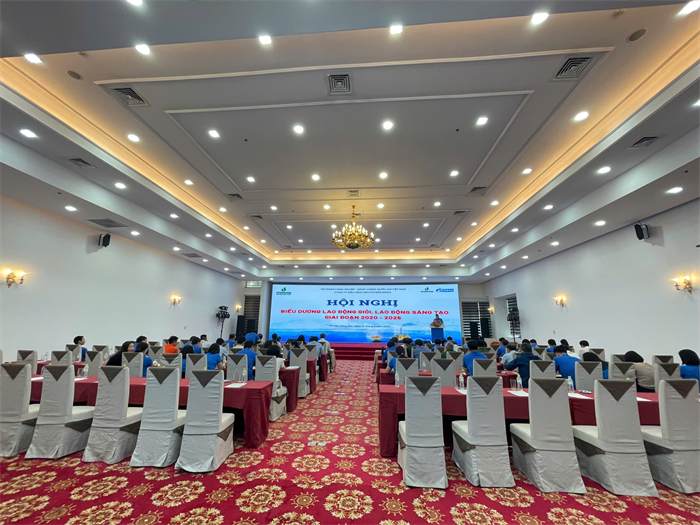 PHÒNG BALLROOM – KHÔNG GIAN ĐẲNG CẤP CHO SỰ KIỆN HOÀN HẢO